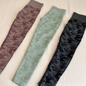 Gymshark camo seamless leggings. Medium. Black & green available